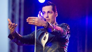 Gestul induiosator facut de Stefan Banica Jr in memoria Stelei Popescu - Lumea prezenta la concertele sale a inceput sa planga - SUPERB