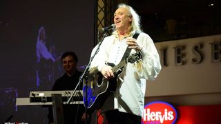 Stefan Hrusca a ajuns de urgenta la spital! Cu ce probleme se confrunta indragitul artist