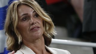 Imagini inedite cu doi campioni. Nadia Comaneci scapa de kilogramele in plus cu ajutorul lui Arnold Schwarzenegger