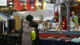 Topul in care suntem printre fruntasi! Romanii, nemultumiti de cadourile primite de Craciun!