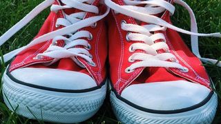 Ce rol are bucata alba de cauciuc din varful tenisilor. Tu stiai asta?