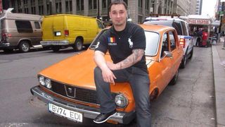 Brasoveanul care a facut celebra marca Dacia in America vinde o masina de colectie pentru 5.000 de dolari!