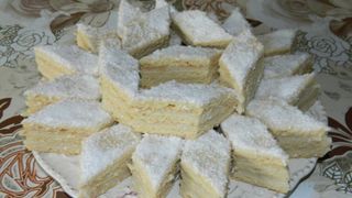 Prajitura Alba ca Zapada, o reteta simpla si delicioasa pentru noaptea de Anul Nou