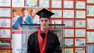 Radu, elev al Liceului International de Informatica din Constanta, admis la Universitatea Oxford - Ei sunt oamenii care fac cinste Romaniei - Felicitari