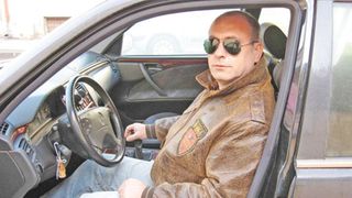 Din ce traieste Americanu&rsquo; din &ldquo;La Bloc&rdquo;, dupa ce s-au incheiat filmarile indragitului serial: &ldquo;Sunt incantat ca pot face ceva, decat sa stau cu burta in sus si sa nu fac nimic&rdquo;