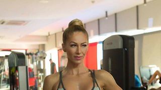 Cum a ajuns Alina de la Exatlon sa reprezinte Ciprul in competitiile internationale de culturism? Imagini incendiare cu sexy-concurenta de la Exatlon