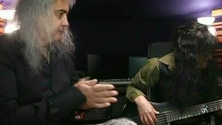 Cristi Minculescu, solistul trupei Iris, a ajuns la capatul puterilor. Artistul a mai primit o lovitura grea &ndash; Trebuie sa lupte pentru ...