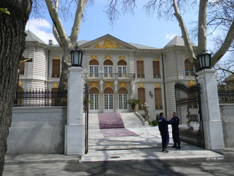 Palatul lui Gigi Becali a fost resedinta lui Petru Groza