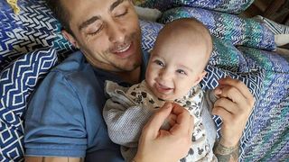 Vladimir Draghia si-a tatuat pe brat simbolul familiei pentru a le avea mereu aproape pe iubita si pe fiica sa, Zora