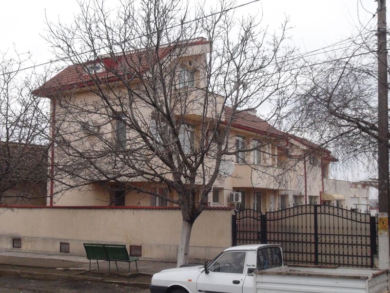 Vila din Calafat a familiei Popescu este amplasata central, chiar langa piata mare