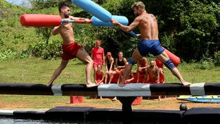 Cum urmareste Diana, iubita lui Valentin Chis, emisiunea Exatlon! Imagine emotionanta cu tanara si fetita celor doi