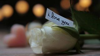 Povestea naucitoare a unei mame! A pierdut rand pe rand 22 de copii. Dupa 16 avorturi, medicii au descoperit ASTA. Femeii nu i-a venit sa creada