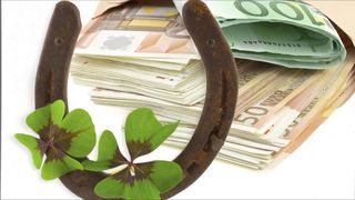 Aprilie vine cu castiguri financiare uriase pentru aceste zodii! Te numeri printre norocosi?