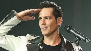 Cati bani castiga Stefan Banica Jr de la primarii si consilii locale! Vedeta a incasat cate 12.000 de euro de la bugetul de stat dupa ce a cantat la "Zilele Jimboliene" si la "Zilele verii"!