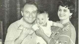 Detalii mai putin stiute despre tatal Anamariei Prodan. Unde este inmormantat