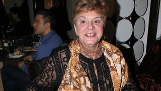 Nimeni nu a stiut cum a scris Ionela Prodan cantecul "Din bucata mea de paine". Secretul a iesit la iveala dupa moartea sa