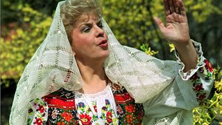 Raspunsul Administratiei Prezidentiale la propunerea de decorare a Ionelei Prodan