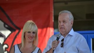 Marele comentator sportiv Cristian Topescu a castigat la calarie doua campionate nationale de sarituri peste obstacole cu "Granicerul Oradea"