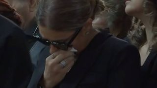 Nimeni nu isi poate imagina durerea din sufletul ei! Anamaria Prodan, rapusa de durere la capataiul Ionelei Prodan!