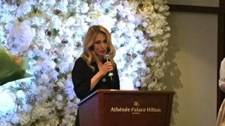 Clara Bomboe, Director de programe Kanal D, premiata la Gala Femeilor care Daruiesc Sanatate