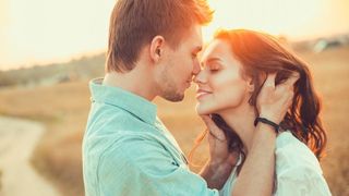 Ei sunt cei mai tandri barbati ai zodiacului! Nimic nu le place mai mult decat sa vada ca femeia iubita este fericita