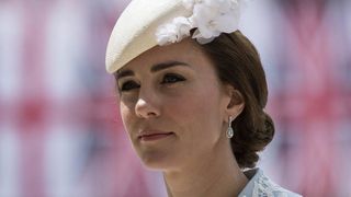 Kate Middleton a nascut! Ducesa de Cambridge a adus pe lume cel de-al treilea copil