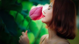 Zodiile favorizate in luna mai! Luna florilor vine cu surprize de poportii pentru acesti nativi