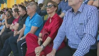 Anamaria Prodan, aparitie soc pe terenul de fotbal