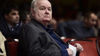 Cristian Topescu a fost dat afara din TVR pe vremea cand era director adjunct! Regretatul comentator a fost luat prin suprindere de decizia nedreapta