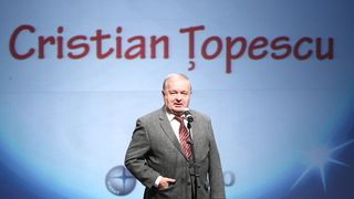 Cristian Topescu a fost dat in judecata de un cetatean grec! Dupa 4 ani prin tribunale, celebrul comentator a pierdut procesul!