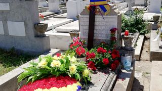 Asa arata acum mormantul Stelei Popescu, la 6 luni de la decesul artistei