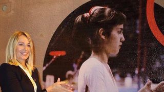 Cum arata Nadia Comaneci, la 56 de ani, facand exercitii la paralele VIDEO