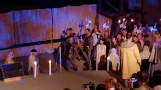 Lavinia Sandru, actrita in cea mai scumpa piesa de teatru din Romania! Imagini EXCLUSIVE