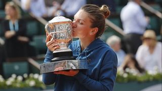 Cum a reusit Maria Sharapova sa o scoata din minti pe Simona Halep? Rusoaica apeleaza la niste trucuri care i-au atras antipatia colegelor ei