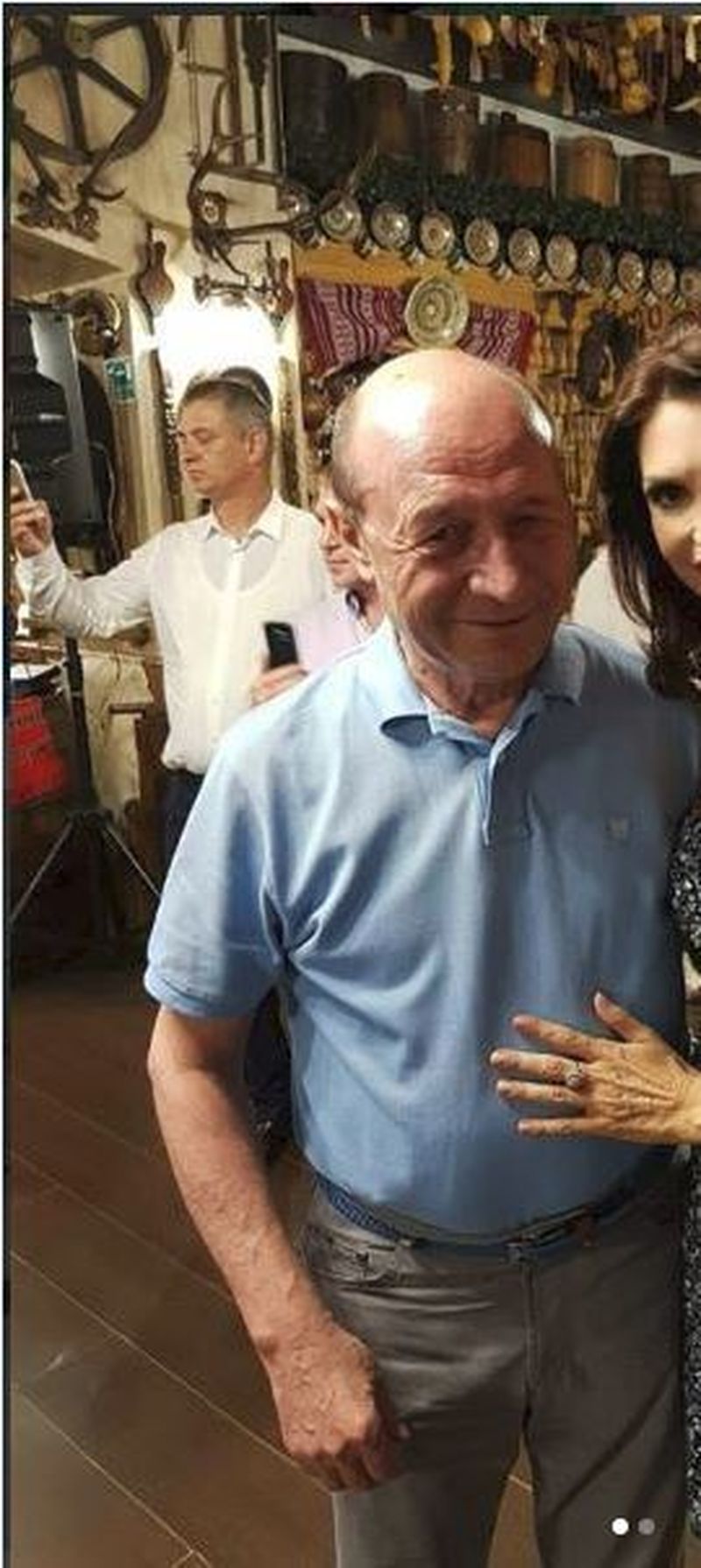 Traian Basescu, la ultima petrecere a partidului pe care l-a fondat