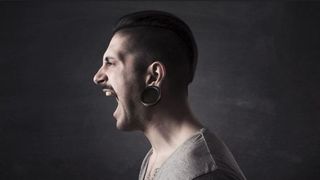 Barbatii din aceste zodii sunt extrem de violenti. Aveti mare grija cu ei!