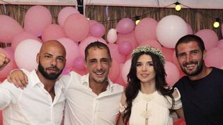 Vladimir Draghia si Alice Cavaleru si-au unit destinele, la malul marii. De la ceremonie nu au lipsit nici fostii concurenti Exatlon