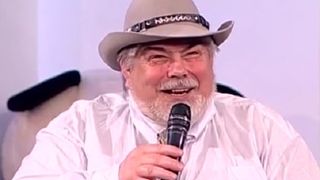 Ce omagiu ii va aduce fiica lui Ilie Micolov artistului, dupa ce l-a renegat ani de zile. Femeia a decis sa isi numeasca viitorul copil Ilie