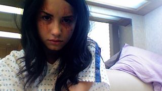 Primele reactii ale cantaretei Demi Lovato dupa ce a fost spitalizata de urgenta in urma unei supradoze de droguri