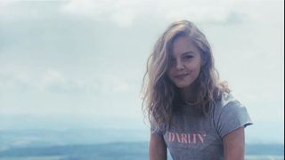 Anca Surdu de la Exatlon spune adevarul despre iubitul ei. Vezi daca tanarul este gelos pe fanii numerosi care ii scriu in fiecare zi. Frumoasa blonda a vorbit si despre problemele ei cu pielea