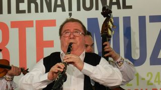 Dumitru Farcas castiga sume impresionante! Raposatul taragotist a fost unul dintre cei mai bine platiti artisti din muzica populara