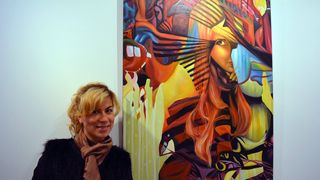 Silvia Stroescu de la Exatlon este o mare pasionata de pictura! Faimoasa a vizitat o galerie de arta si s-a pozat langa tablourile preferate!