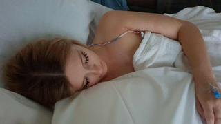 O tanara de 20 de ani a facut cancer pentru ca facea un lucru foarte comun. "Cand te gandesti cati copii isi rod unghiile este inspaimantator."