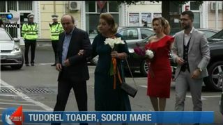 Fiul lui Tudorel Toader s-a casatorit astazi! Imagini senzationale de la marele eveniment