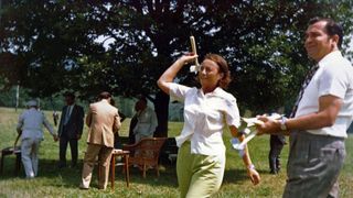 Ce au gasit legistii in gura Elenei Ceausescu! Sotia dictatorului isi gravase numele pe dintii de aur!