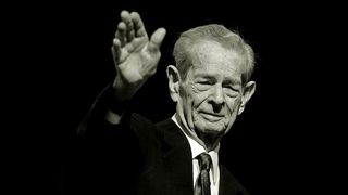 Regele Mihai I are un fiu din flori? Jean - Francois al Greciei vine &icirc;n Rom&acirc;nia să revendice averea tatălui său! "Am dreptul la proprietăţile şi titlurile strămoşilor mei!"