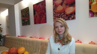 Daciana S&acirc;rbu a făcut pentru prima oară profit cu cofetăria din centrul Bucureştiului! Soţia lui Victor Ponta a c&acirc;ştigat peste 50.000 de lei din v&acirc;nzarea prăjiturilor!