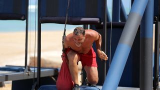 După ce l-ai văzut pe Oltin la Exatlon, nu-l credeai &icirc;n stare de aşa ceva! Fostul Faimos face schi nautic pe lacul Snagov!