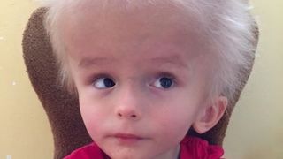 Dima a fost aruncat ca un obiect! Părinţii nu au vrut să-l vadă după naştere, pe motiv că arată ciudat. Câţiva ani mai târziu, s-a întâmplat ceva miraculos