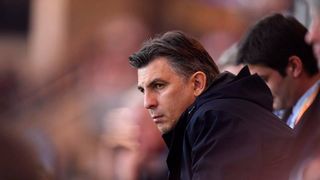 Gestul fabulos al lui Ionuţ Lupescu făcut la aniversarea a 50 de ani! Fostul fotbalist le-a trimis un mesaj video invitaţilor şi i-a rugat ca, în loc de cadouri, să doneze bani pentru un tânăr paralizat!